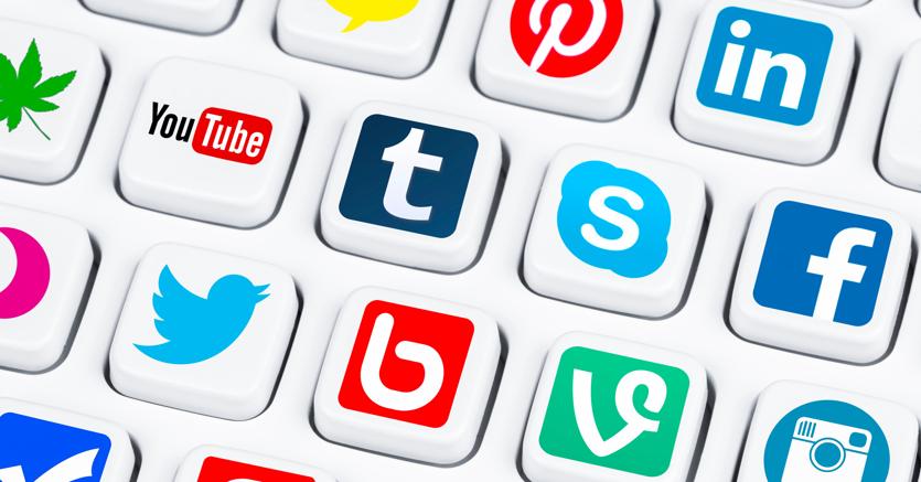 social-network_gooyatech.com_0